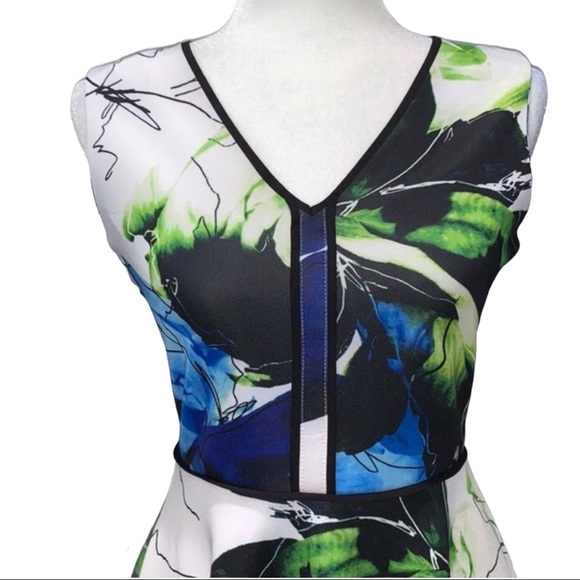 Reed Sleeveless Dress Size Small - Picture 3 of 5